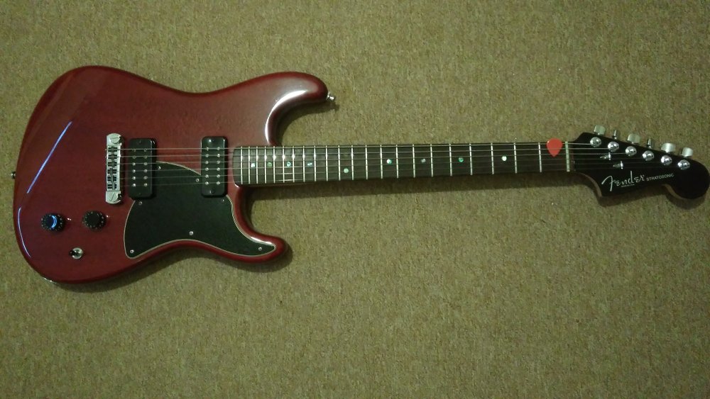 FENDER_STRATOSONIC.thumb.jpg.38b29f1fa0e6b990c072b866161f59d2.jpg