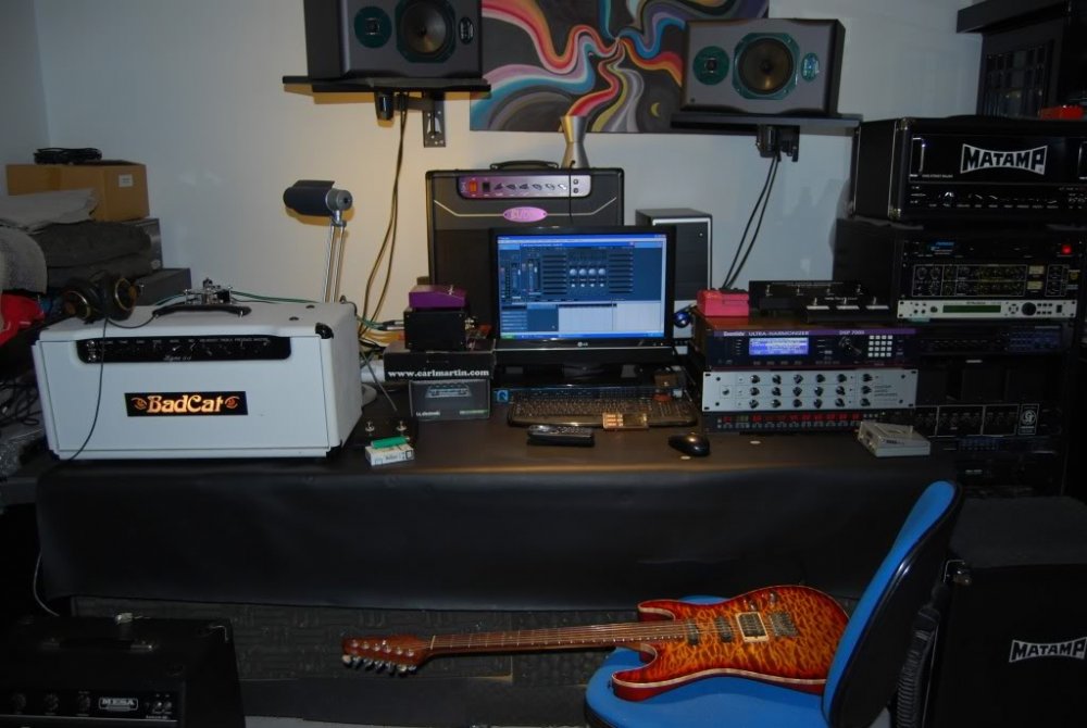 HomeStudio.thumb.jpg.1e6814ae87e256d73a9219770e079f9d.jpg