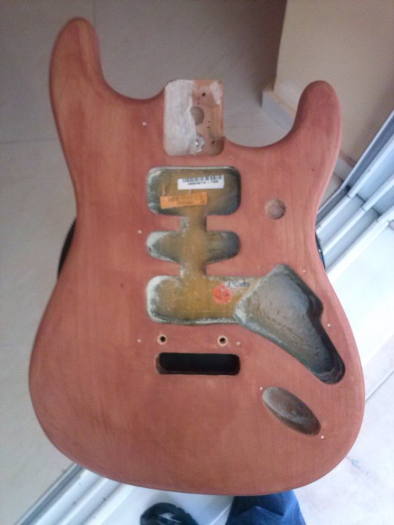 fender_21.thumb.jpg.a821e30844d23ee2c376128ea430df4e.jpg