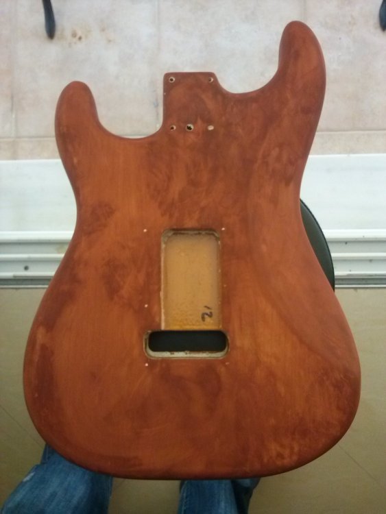 fender_24.thumb.jpg.ca7308e4a75154d40457f3acd1a16673.jpg