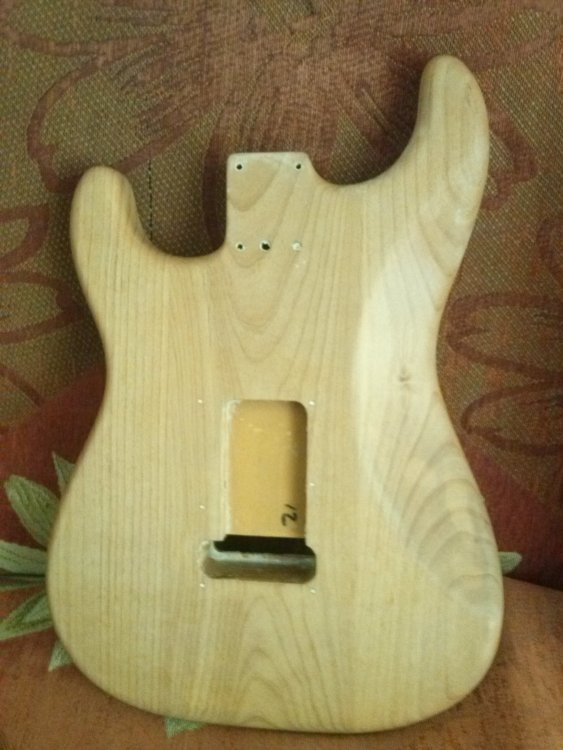 fender_4.thumb.jpg.caa53bdcaf596aedd8025d360ad2bde8.jpg