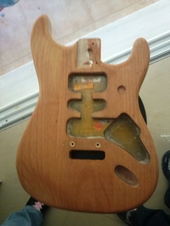 fender_54.thumb.jpg.3fece4c5c5a15f3b87eda5a1779f1f9b.jpg