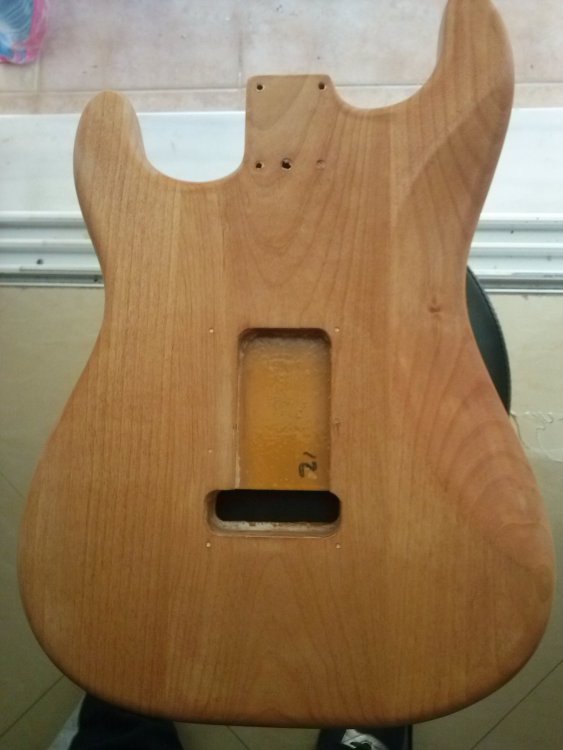 fender_56.thumb.jpg.3e36ee537c3d304338e948f8ec100e7c.jpg