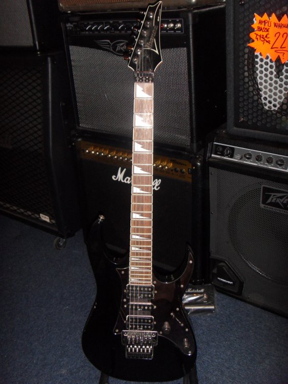 ibanez-rg550ex-331100.thumb.jpg.7b16cb981c30add376c6eb2d312fe34b.jpg