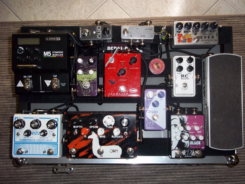 pedaltrain.thumb.JPG.8b27385a2f99cb3e66bbe19ed7496b43.JPG