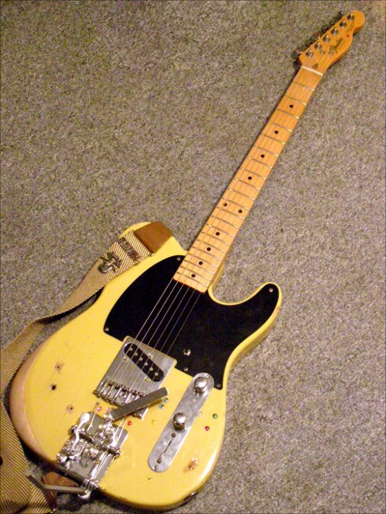 telecaster.thumb.jpg.5098a83e41cc0459f6044c68b39993cd.jpg